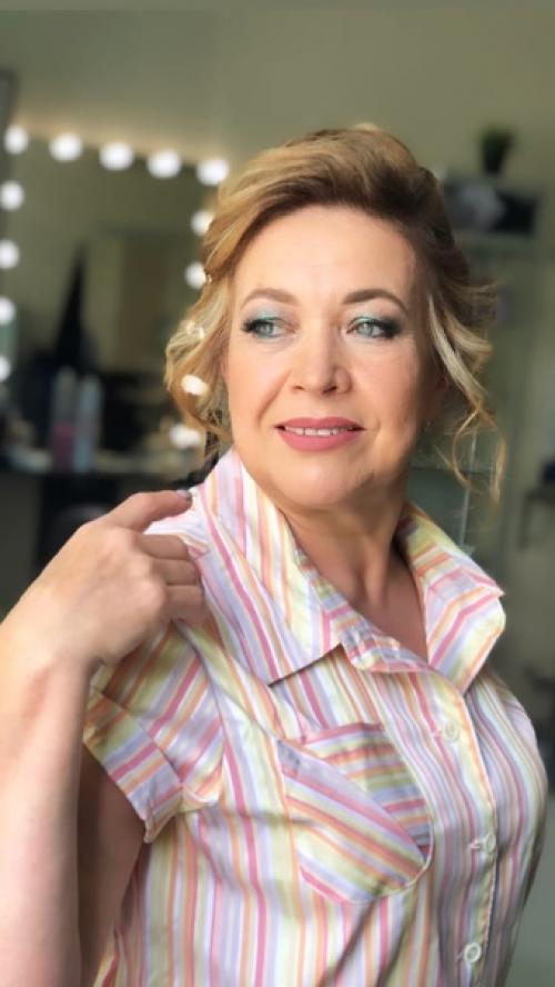 Очень хочется выразить свою благодарность стилисту с большой буквы за мой образ для Гала - шоу - Галине лопаткиной! 01