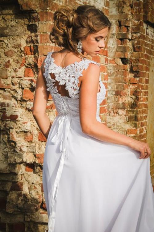 Дорогие девушки!  Мы приглашаем вас на выездную летнюю фотосессию! 03