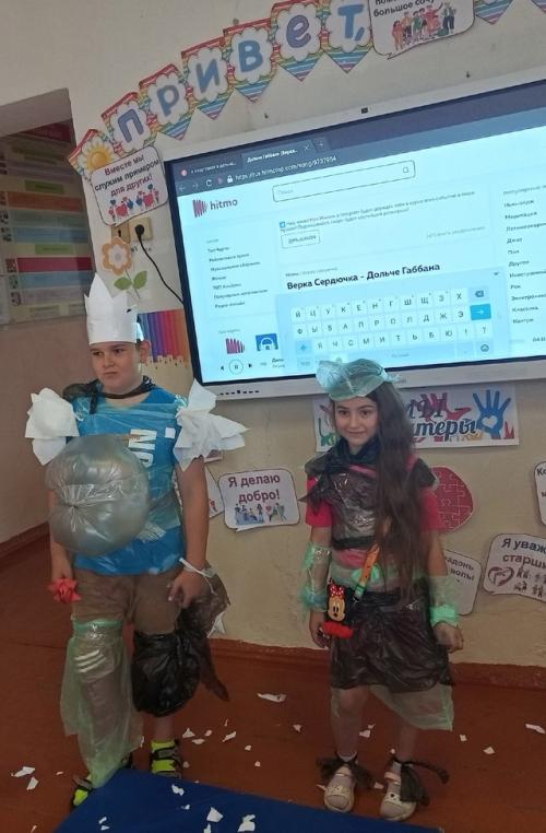 За окном бушует стихия, а у нас в лагере - подиум! 02 За окном бушует стихия, а у нас в лагере - подиум! 02