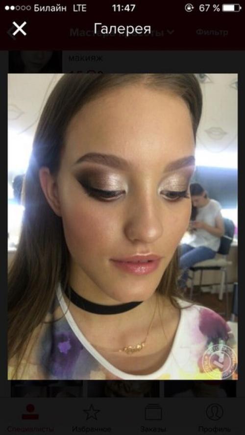 Добрый день!  Ищу мастера, нужна прическа и макияж на 26 июня, 9-10 утра, у меня дома. 01