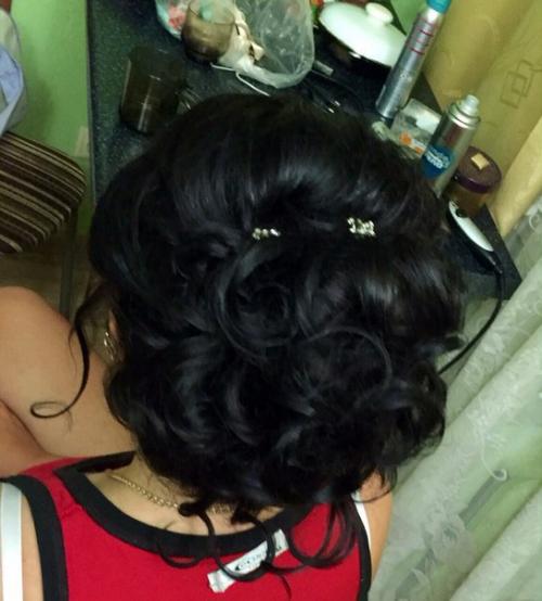 Девочки, девушки, женщины, торопитесь на прически любой сложности, цены демократичные, качественно, красиво, с душой и с должным образованием! 04