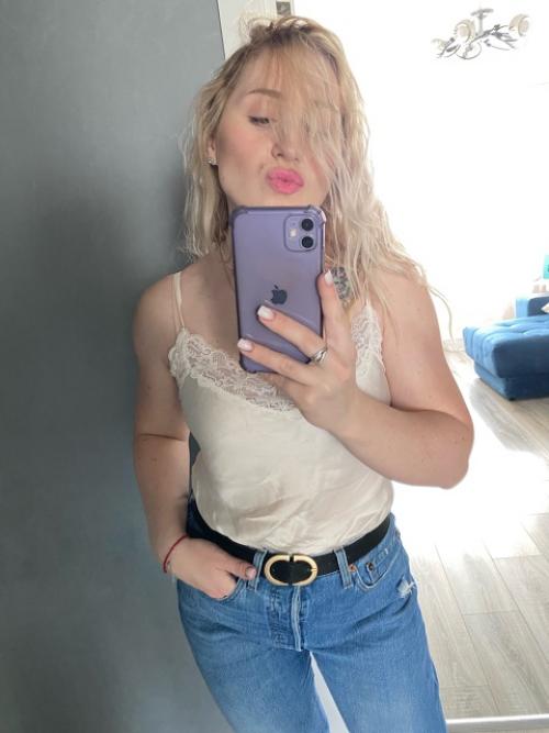 Красотки, напоминаю про акцию для выпускников школ, универов, а так же их родителей. 01