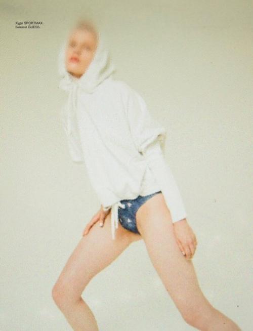 Кто из вас хоть раз не опаздывал, потому что не мог выбрать наряд? 02