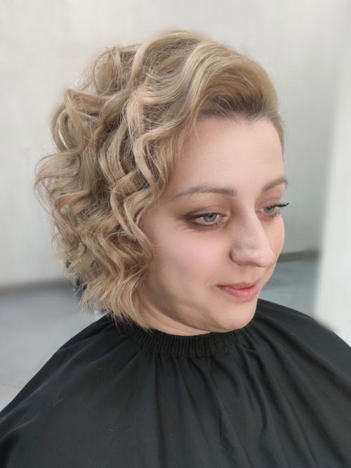 Выпускные позади!  Что порадовало в этом году: тренд на натуральность наконец то! 04