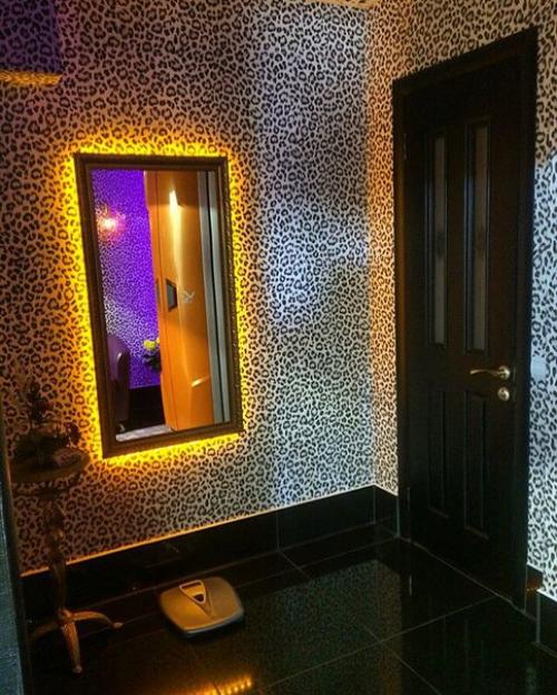 Парикмахерская?  Гребешок? 05