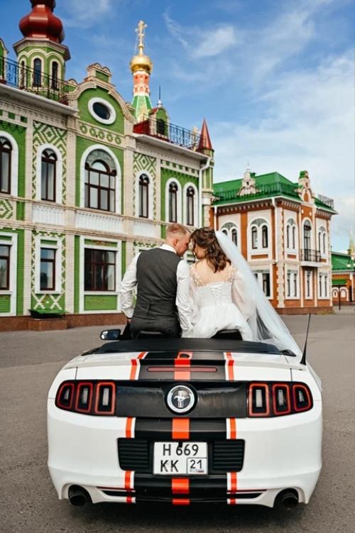 А я сяду в кабриолет… и уеду куда-нибудь … в загс …. 03