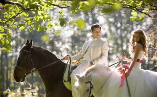 26 июня (солнечный день с переменной облачностью - идеальный для проведения фотосессии на открытом воздухе). 03 26 июня (солнечный день с переменной облачностью - идеальный для проведения фотосессии на открытом воздухе). 03