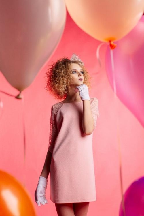 Просто невероятный макияж создала @Valyaevaschool, это она умеет, уж поверьте мне! 01