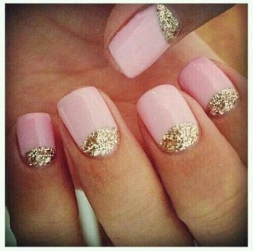 Все девушки хотят выглядеть великолепно на выпускном вечере. 03