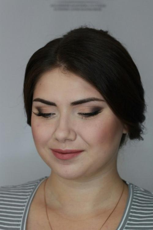 Макияж моими ручками для милой красавицы? 01