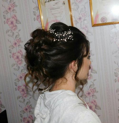 Предлагаю услуги парикмахера - визажиста: 05