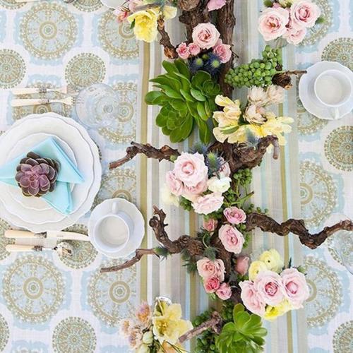 Привет, дорогая?  Сейчас вечер, а значит можно расслабиться, никуда не торопиться и заняться подготовкой к своему самому важному дню? 03