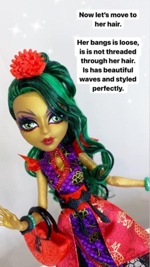 Сравнение прототипа с промо фотографий джинафаер лонг Gloom and Bloom с итоговой куклой. 06