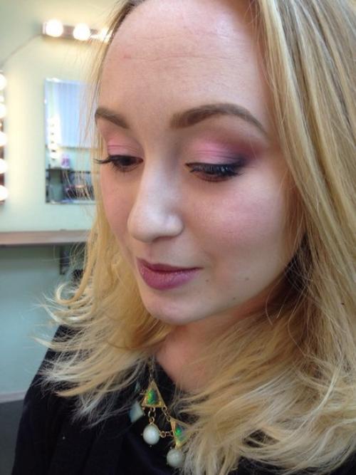 Девушки!  Предлагаю свои услуги по созданию образа. 02