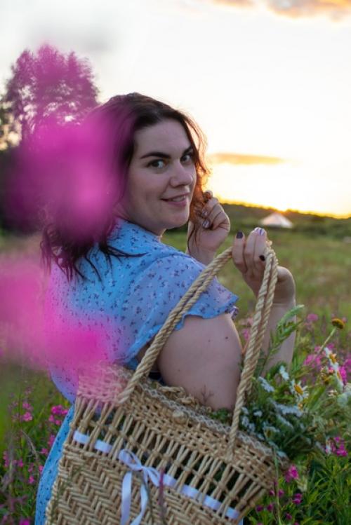 При подготовке к съёмке есть несколько пунктов, которые влияют на ваш образ и как вы будете выглядеть в кадре: 01