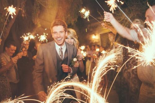 Привет, дорогая?  Сейчас вечер, а значит можно расслабиться, никуда не торопиться и заняться подготовкой к своему самому важному дню? 07