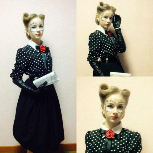 Дорогие девушки!  У нас в студии, мастера создадут ваш образ для торжества, фото сессии в комплексе: прическа, макияж! 01