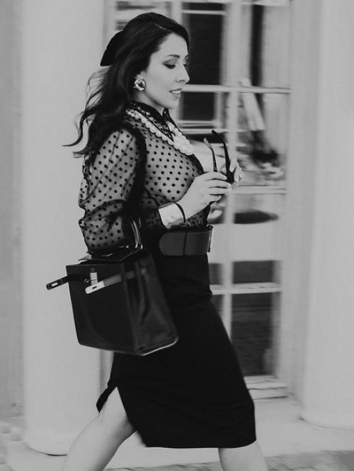 Большая часть съёмок у меня сейчас проходит с участием стилиста по одежде. 06