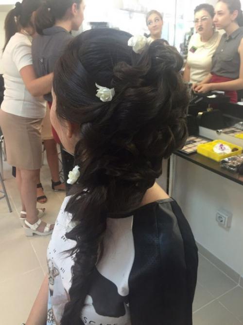 Моя самостоятельная работа - макияж и причёска для красавицы Карины. 02