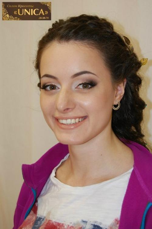 Завтра 18 августа (вт) требуется 2 модели на макияж! 08