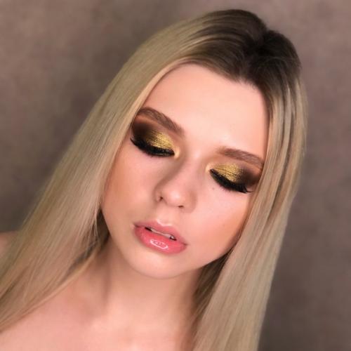 Макияж и причёска. 01