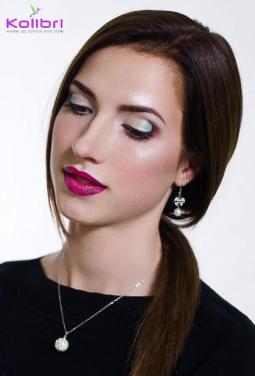 Начиная с завтрашнего дня в школу визажа и стиля нужны модели: 02 Начиная с завтрашнего дня в школу визажа и стиля нужны модели: 02