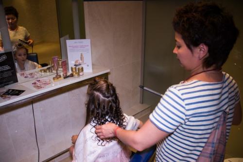 Специалисты имидж - лаборатории Персона ежегодно трудятся над созданием образов юных артистов на детской новой волне. 06