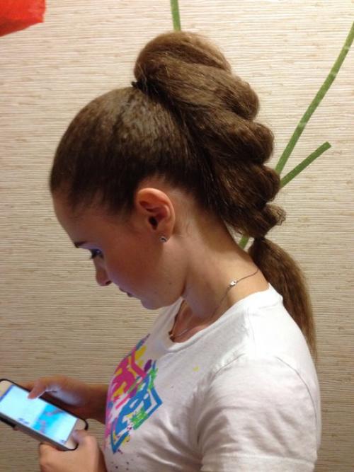 Нужны модели для создания локонов, волн и причесок с помощью плоек Babyliss. 01