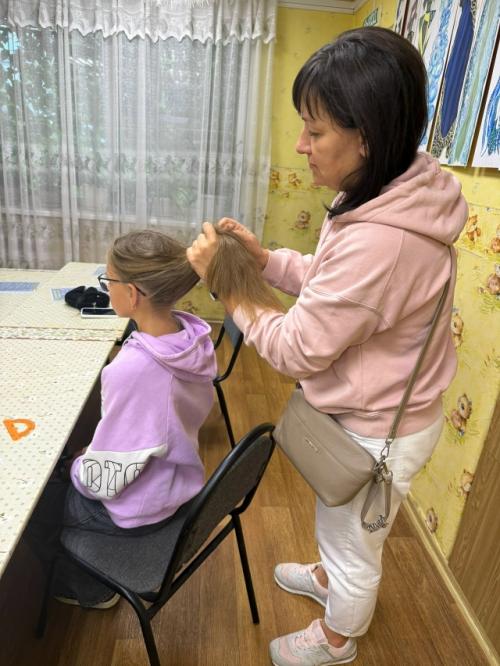 В ДПК Полет прошел очередной мастер - класс по макияжу и прическам для мам и дочек. 08