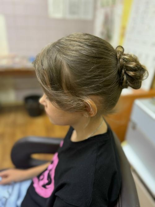 В ДПК Полет прошел очередной мастер - класс по макияжу и прическам для мам и дочек. 09