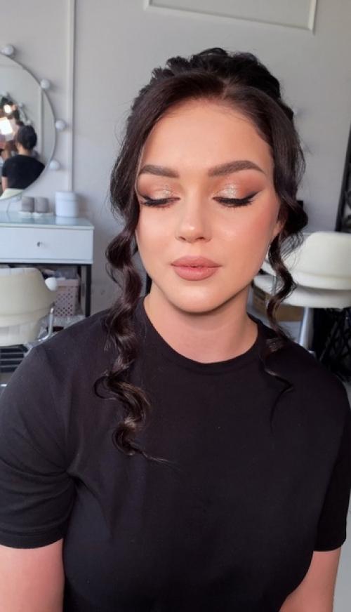 Зачем нужен пробный образ невесты? 02