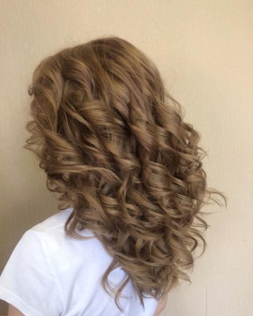 Милые дамы. Предлагаю вам услуги визажиста, мастера по прическам и бровиста. 05