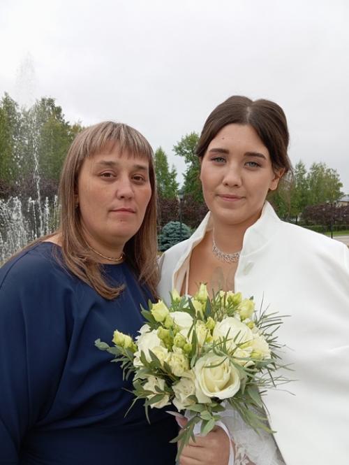 Хотела бы поблагодарить вас Анжелика за создание неповторимого волшебного образа для моей дочери. 03