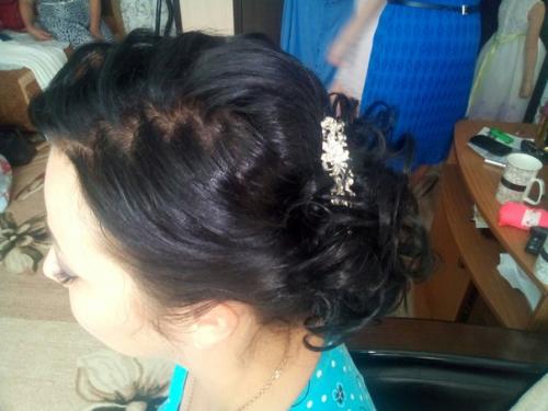 Ищите стилиста для создания свадебного или вечернего образа! 02