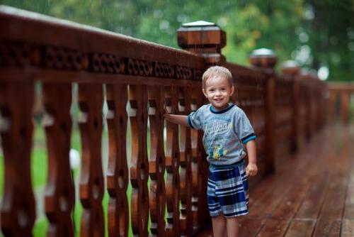 Погуляли сегодня под дождем, если не валюсь с ног и если вас можно показывать в портфолио, то стараюсь делать несколько кадров сразу после съемки. 04 Погуляли сегодня под дождем, если не валюсь с ног и если вас можно показывать в портфолио, то стараюсь делать несколько кадров сразу после съемки. 04