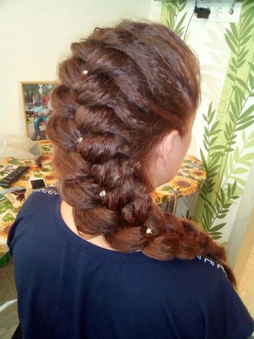 Ищите стилиста для создания свадебного или вечернего образа! 03