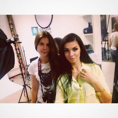 Cегодня состоялся фотопроект Студийное Фото мы наводили крастоту девочкам. 01