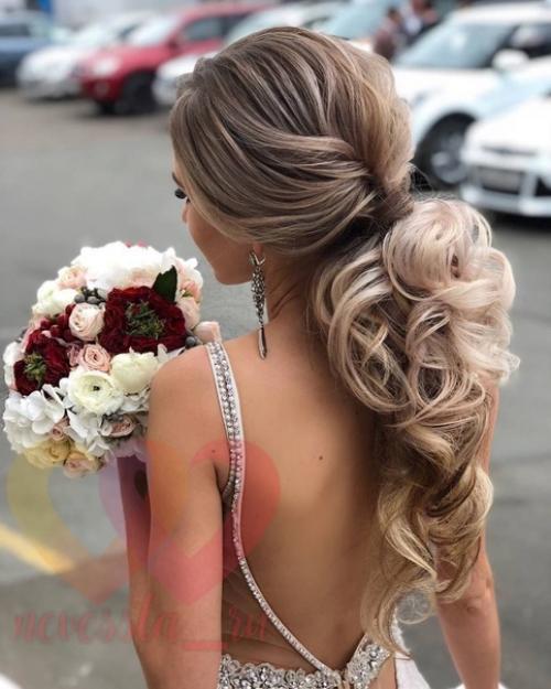 Свадебные прически 2023-2024: красивые идеи для вдохновения. 06
