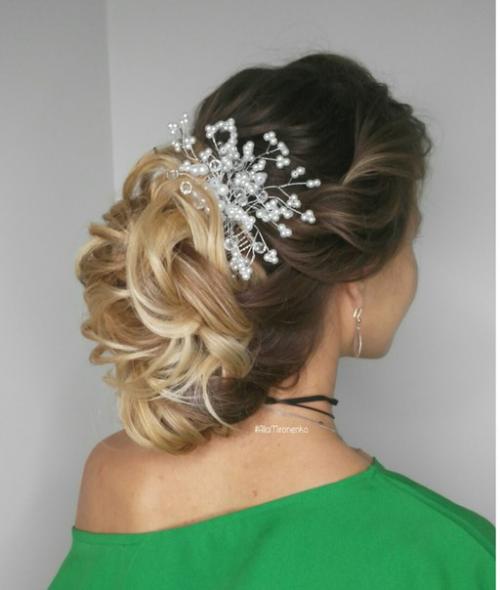 Девушки) бесплатно. Хочу пополнить портфолио красивым макияжем экспресс прическа. 04