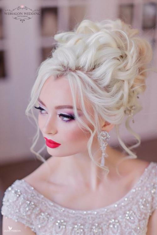 Впервые в Новосибирске Анна Комарова @Komarova_Websalon с авторским мастер-классом по свадебным причёскам и макияжу. 04