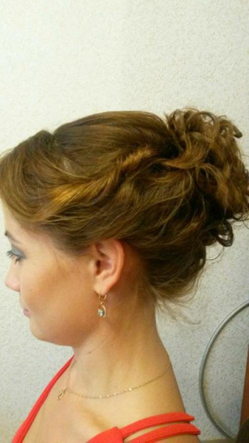 Требуются модели?  Дорогие девушки, теперь с понедельника по четверг стоимость макияжа и прически всего лишь 700 Р, ? 01