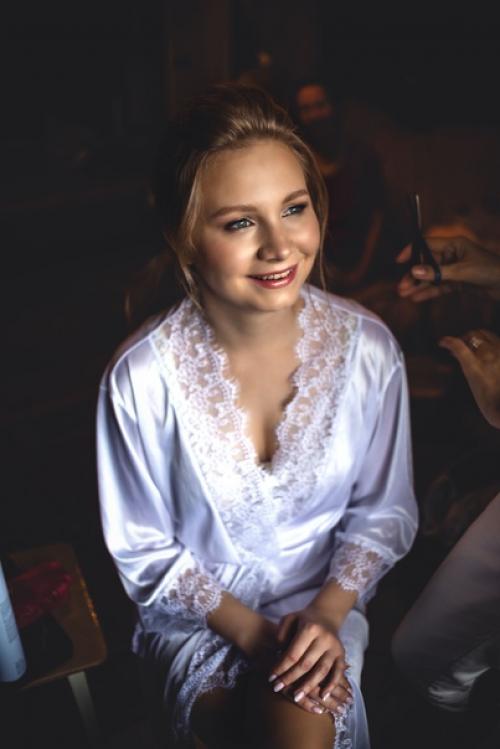 Утро невесты. Пожалуй, один из самых важных моментов, который должен войти в свадебную съёмку. 01