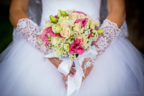 Дорогие невесты?  Запись на свадебный макияж и прическу заполняется? 06