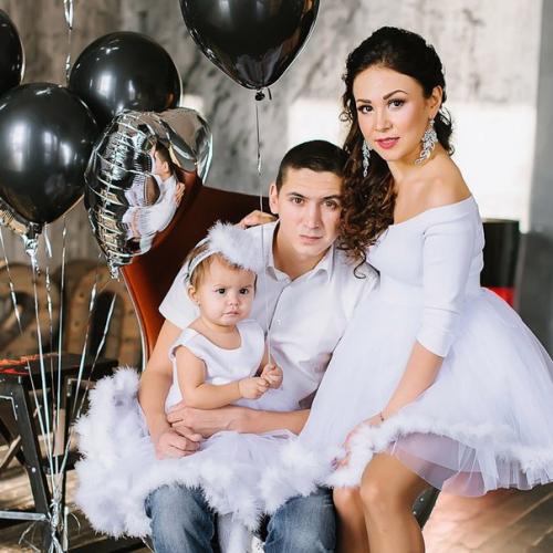 Всем привет!  Девочки, приглашаю вас на макияж и прически, для пополнения портфолио. 05