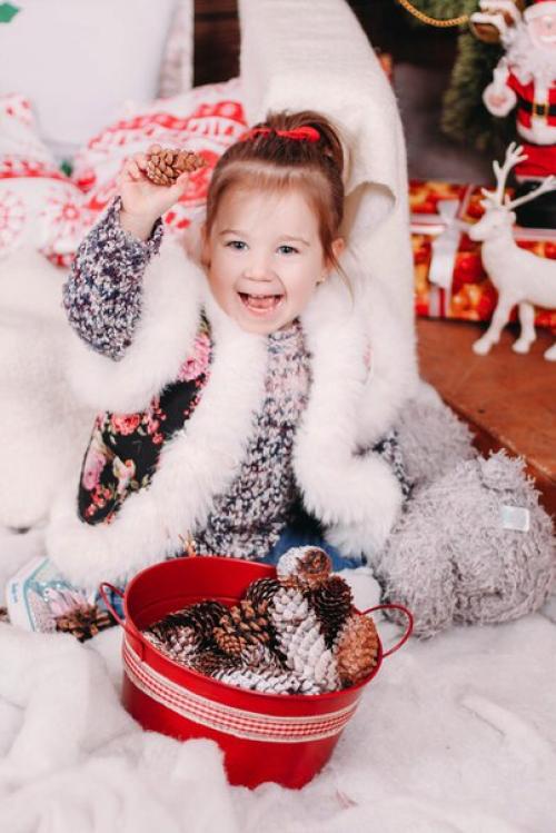 А кто ещё не успел сделать подарки своим родным. 05