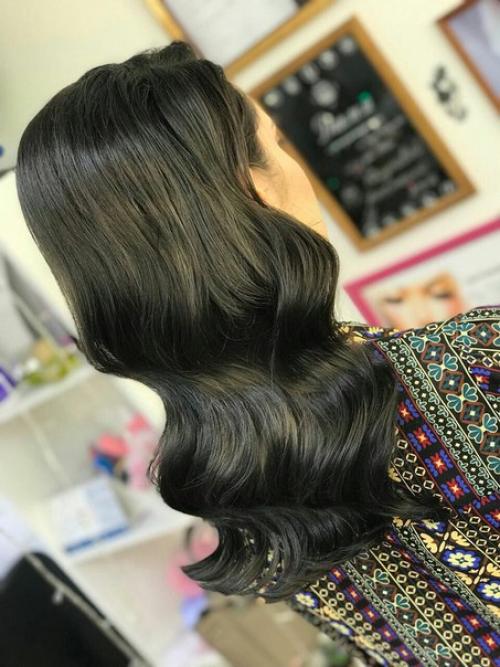 Дорогие девушки?  Требуются модели на причёски (пятница, суббота), требования: волосы светлые либо интересное окрашивание, длина от Лопаток и ниже. 09