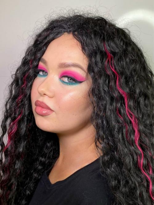 5 причин сделать макияж и причёску без повода. 04 5 причин сделать макияж и причёску без повода. 04