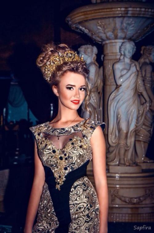 Милые красавицы?  Я профессиональный визажист и мастер по причёскам с большим опытом работы. 07