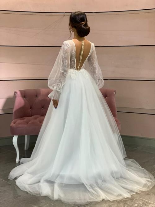 Мы для вас самые красивые платья из новых коллекций подготовили! 01