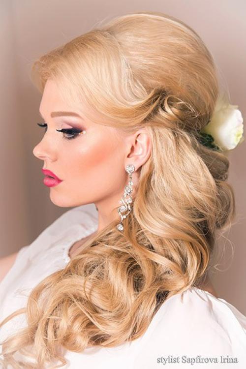 Милые красавицы?  Я профессиональный визажист и мастер по причёскам с большим опытом работы. 03